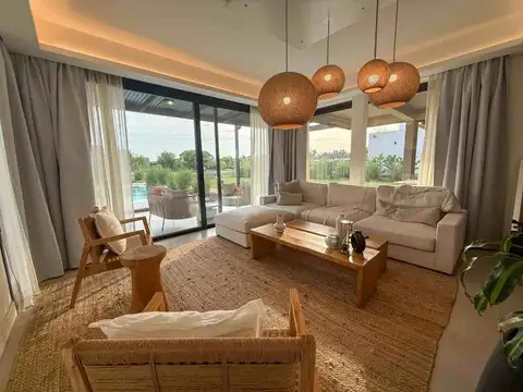 Crucero General Belgrano 100