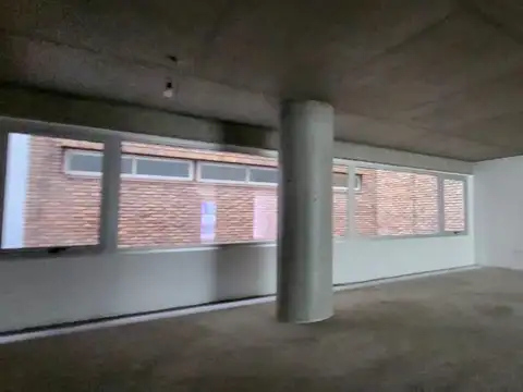 Oficina Monoambiente con 2 baños