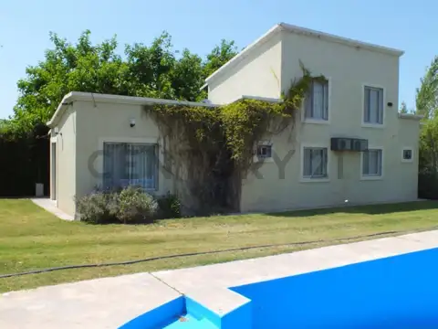 Venta de complejo de cabañas en Rama Caída