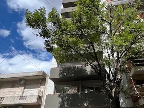 Francisco Pizarro 5800, Piso 4