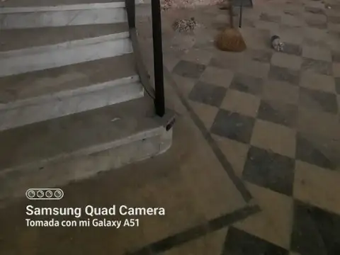 Local sobre calle Suipacha en VENTA