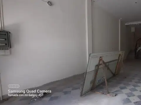 Local en Venta 50 años