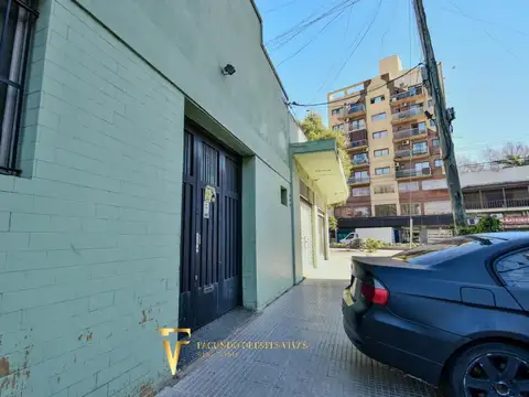 VENTA -TERRENO - LOCAL - PARQUE AVELLANEDA - JUAN BAUTISTA ALBERDI