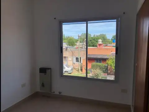 Reyna esquina segurola