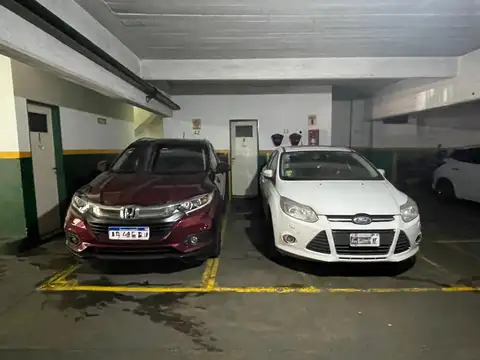 COCHERA BELGRANO ESQ CABILDO PLANTA BAJA