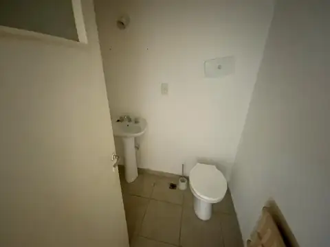 Oficina en Alquiler 25 años