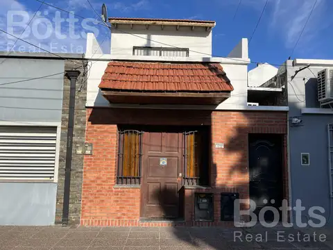 Depto Tipo Casa en Venta de 4 ambientes