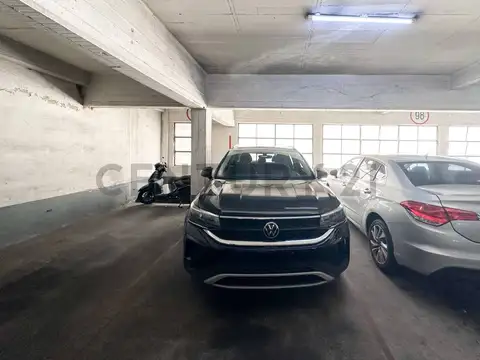 TRES COCHERAS EN VENTA A MEDIA CUADRA DE AV. SANTA FE, RECOLETA