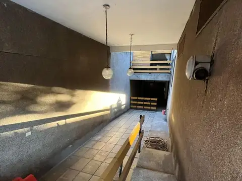 Casa en Venta con 4 cocheras