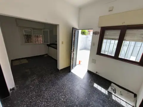 Depto Tipo Casa 3 ambientes con 1 baño