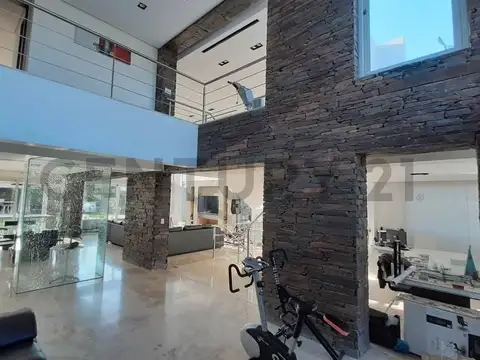 Pueyrredón 717-797, M5505 Luján de Cuyo, Mendoza , Piso 0