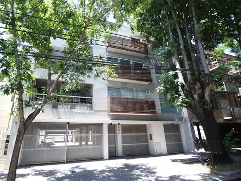 Don Bosco al 300 entre Gral Paz y Alberti