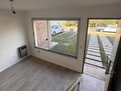 Departamento en Venta en Del Viso, USD 80.000