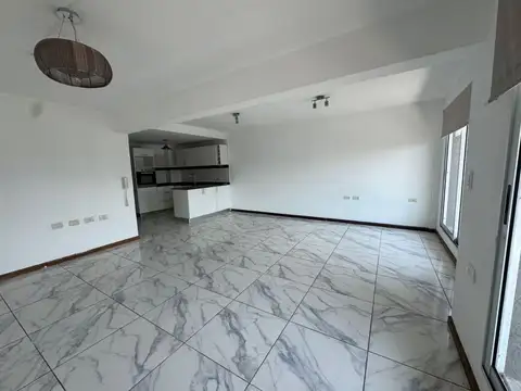 Departamento en Alquiler de 4 ambientes
