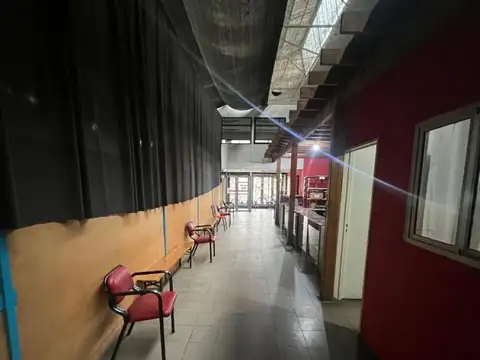 Galpón - Venta - Argentina, Berazategui - Calle 14 257