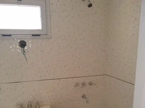 Departamento en Venta en Remedios De Escalada, USD 79.000