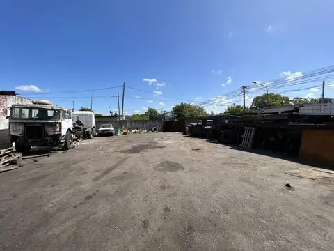 Félix Frías al 2500