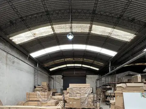 Galpon en Venta en Hurlingham, USD 1.200.000