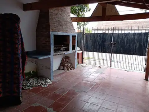 Casa en Venta en Jose Marmol, USD 135.000