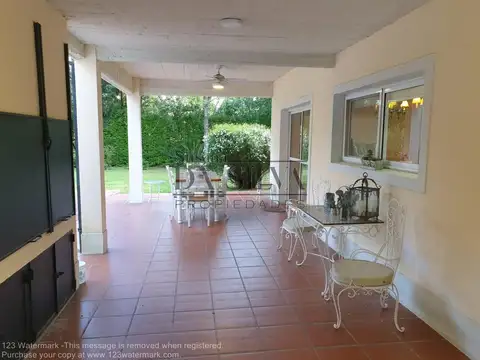 Quinta en Venta de 4 dormitorios