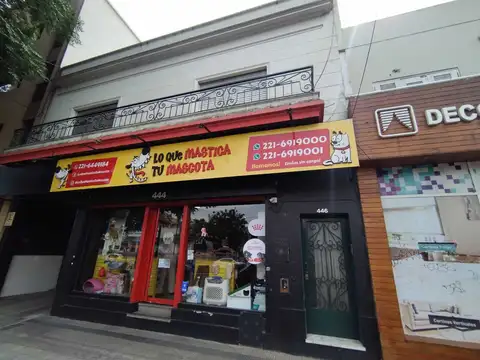 Casa en Alquiler en La Plata [Cod: 161-1660]