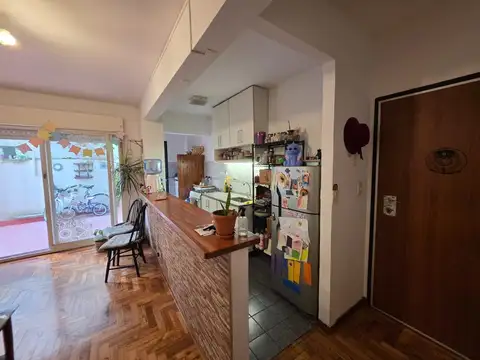 Departamento 3 ambientes Venta Baulera Patio PB