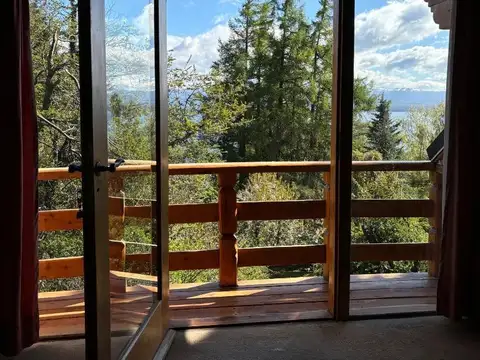 Casa en Alquiler en San Carlos De Bariloche, USD 2.500