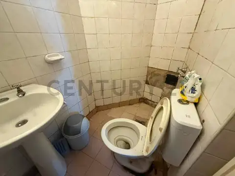 45 e/ 1 y 2 , Piso 0