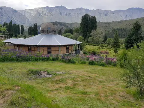 Fracción de 1,300 hs, a 15 minutos de El Bolson, Casa y Sum