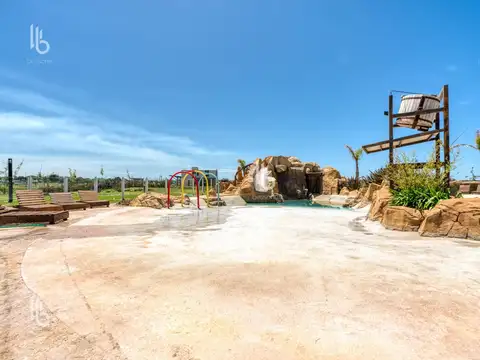 Terreno en Venta en Constitucion, USD 44.000