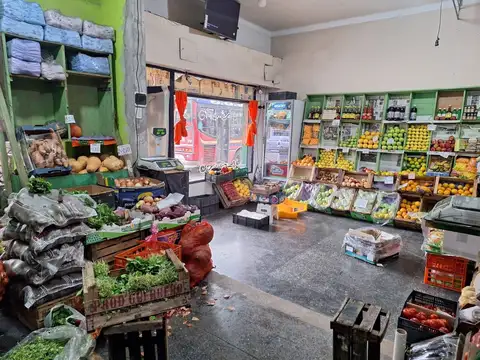 Local en Venta 53 años