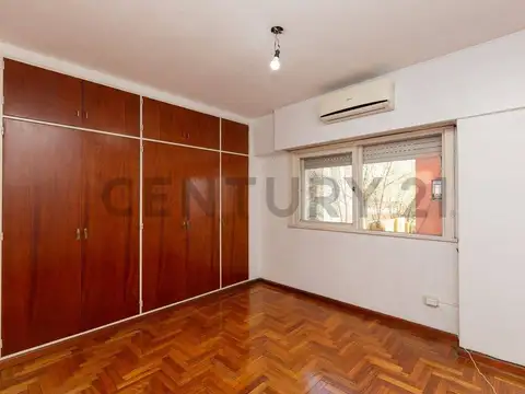 San Lorenzo 2264 , Piso 0