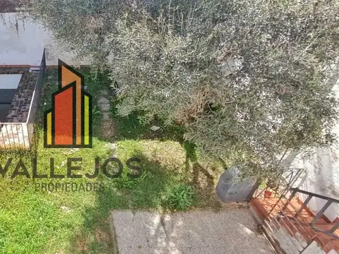 Terreno en Venta, FOS 2