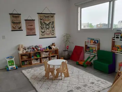 Alquiler casa 4 ambientes en barrio privado El Cantón con piscina y vista a la laguna
