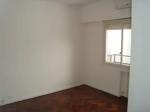 Oficina en Venta en Tribunales, USD 100.000