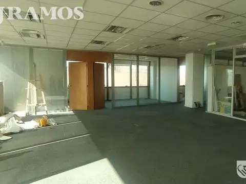 Oficina en Alquiler en Martinez Fleming / Panamericana, USD 3.960