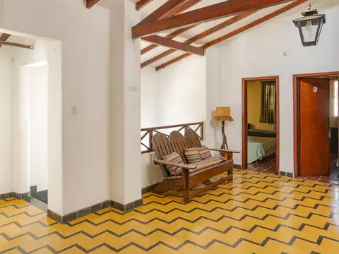 Hotel en Venta 50 años