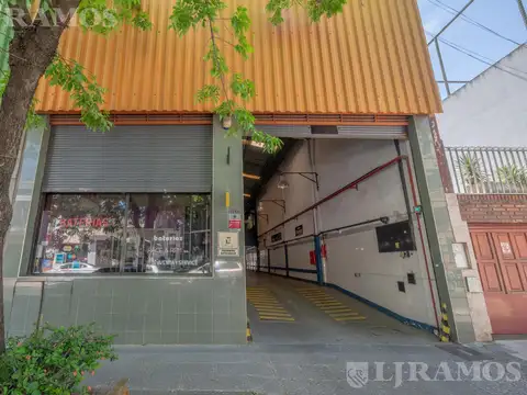 Fragata Sarmiento  al 1500