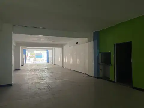 Local en Alquiler en Centro, $ 5.500.000