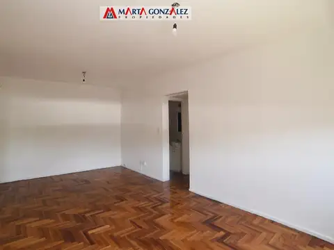 Departamento 4 ambientes con 2 baños