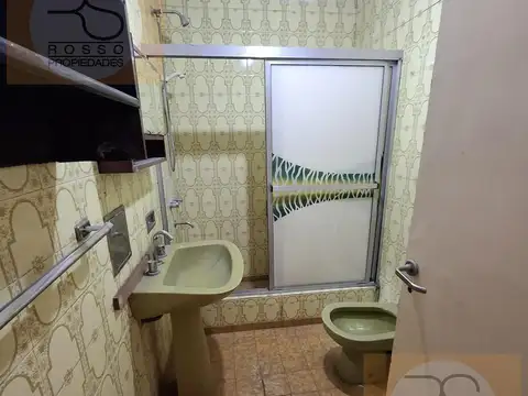 Depto Tipo Casa en Venta en Ramos Mejia Sur, USD 49.000