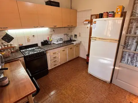 Depto Tipo Casa en Venta con 2 cocheras