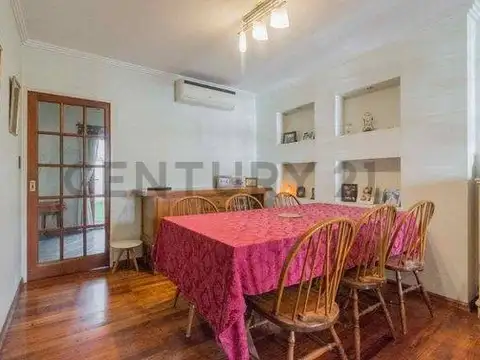 CASA TRIPLEX DE 4 AMBIENTES EN VENTA RAMOS MEJIA