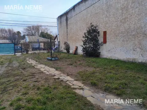 Casa 2 ambientes con 1 baño