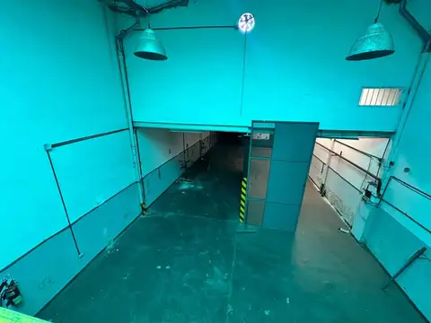 Galpon en Alquiler en Parque Patricios, USD 2.300