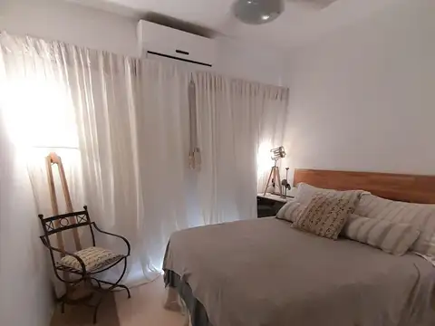 Departamento tipo casa en venta en Villa Urquiza