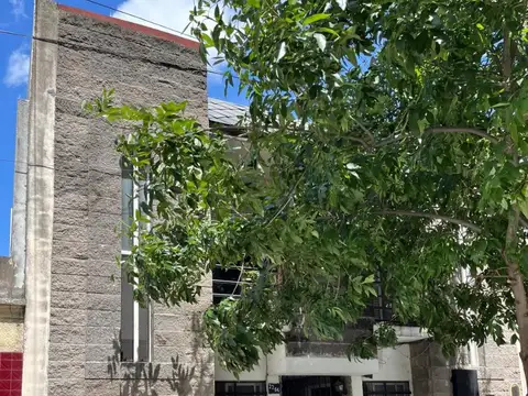 VENTA PH 3 AMBIENTES MONTECASTRO