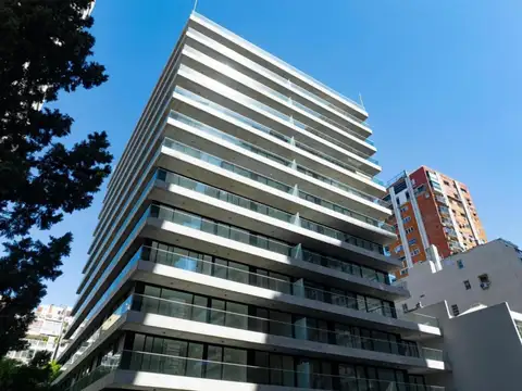 Av. Federico Lacroze al 1900