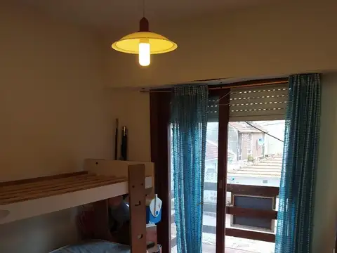 Departamento 3 Ambientes al Frente Con Balcón