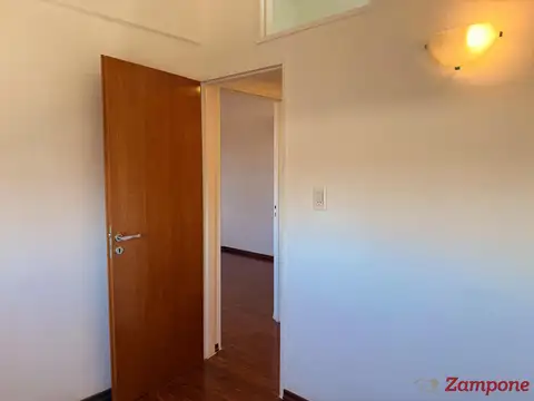 Depto Tipo Casa en Venta en Ramos Mejia, USD 134.000